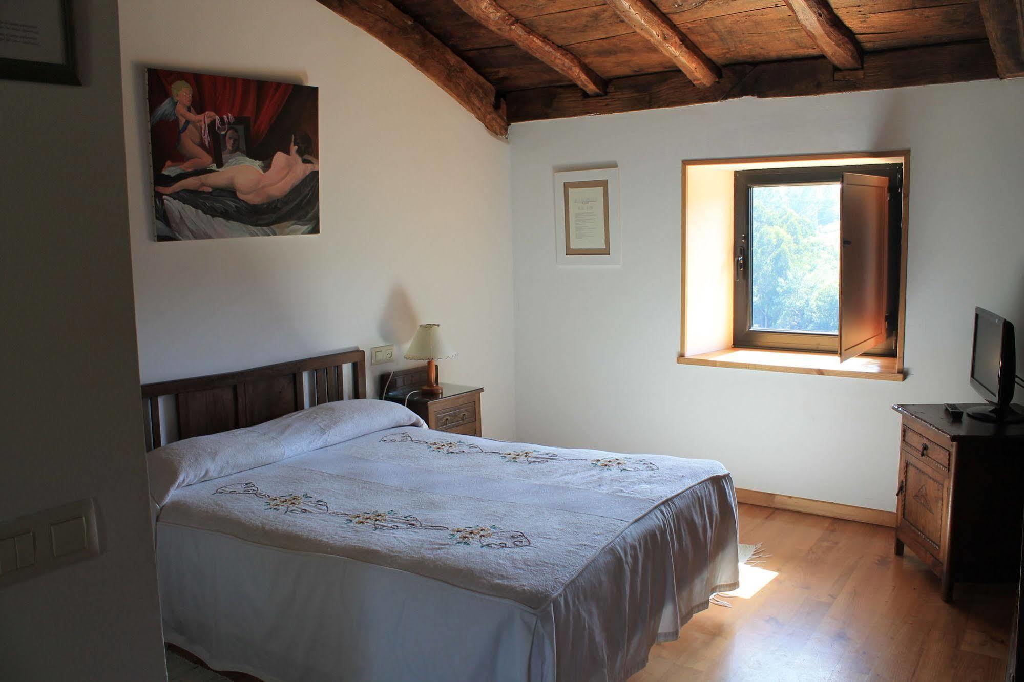 Casa Lucas Guest House Arzua Exterior photo